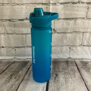 NIB! Venture Pal teal ombré water bottle